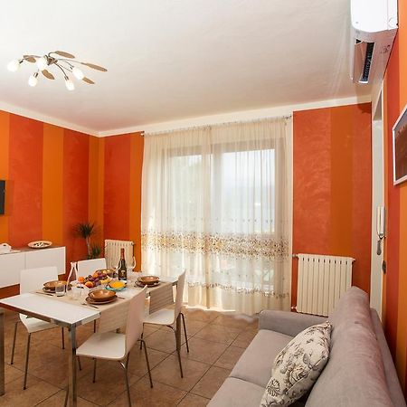 Casa Vacanze La Nautica Baveno Exteriör bild