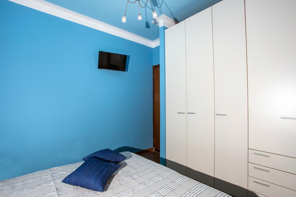 Casa Vacanze La Nautica Baveno Exteriör bild