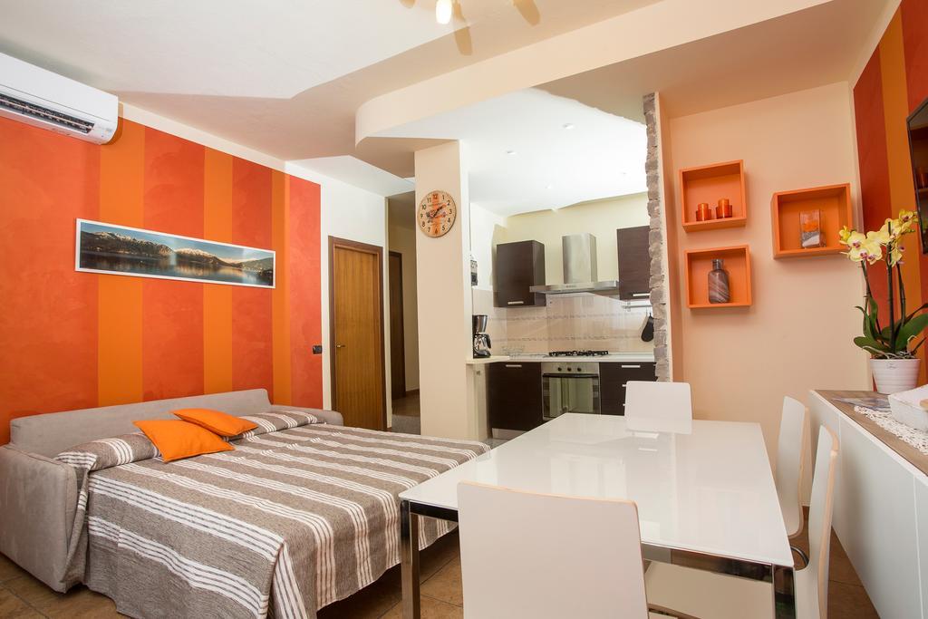 Casa Vacanze La Nautica Baveno Exteriör bild