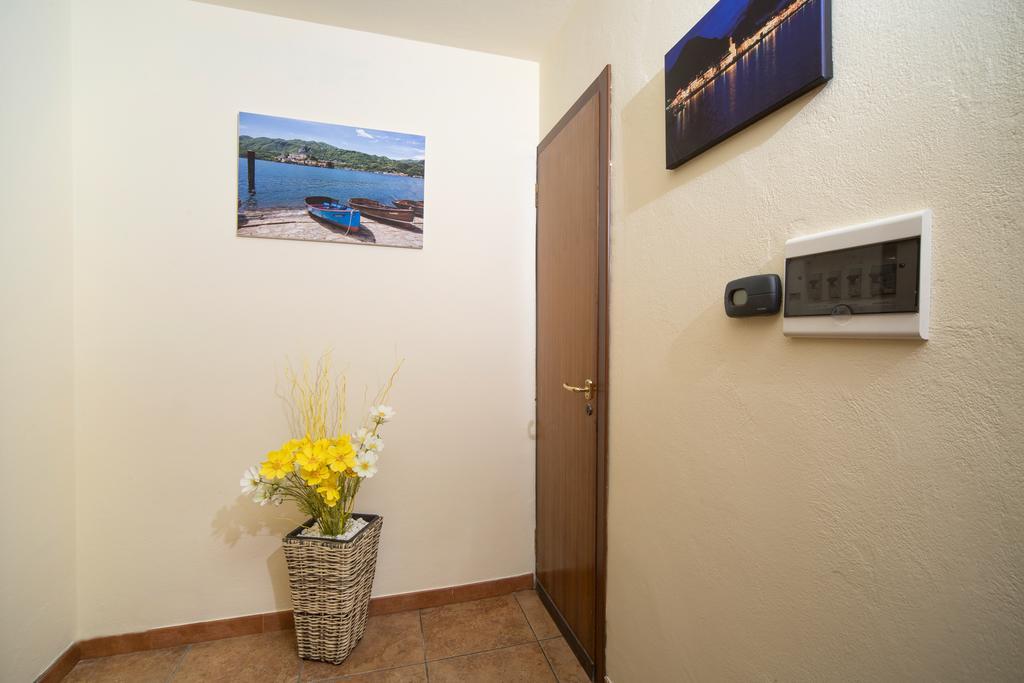 Casa Vacanze La Nautica Baveno Exteriör bild