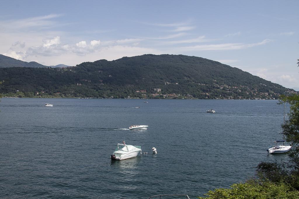 Casa Vacanze La Nautica Baveno Exteriör bild